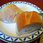 西洋懐石アンシャンテ - 地ビールパンとバケット