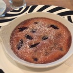 ラ・トルチュ - さくらんぼのクラフティ