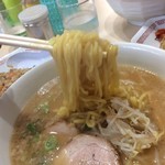 ののむらラーメン - 麺