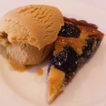 コム チュ ヴー - プルーンがすごく豊富です。