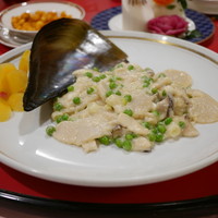 赤坂 四川飯店 - 奶油汁平貝／愛知県産タイラ貝とグリーンピースのオリジナルミルク炒め　2016年4月