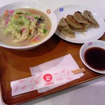 天津包子館DELI - ちゃんぽんセット：990円