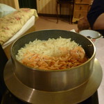 かえで庵 - この日の釜飯は桜海老！