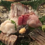 魚がし酒場 魚せん - 刺身の盛り合わせ