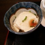魚 野菜 酒 しゃばらむ - 汲み上げ豆腐（かな？）