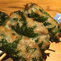吉祥寺 三うら - 生つくね。塩で美味さ倍化の、外せない逸品です。