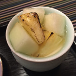 さ行 - 杏仁豆腐 上には焼いたパイナップルとメロン