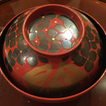 さ行 - お椀は紫陽花