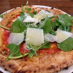 ピッツェリア スカリーノ 201 - ルッコラとパルメザンチーズ