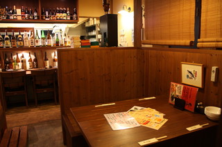 Nomikuidokoro Tatsumiya - 中央にあるテーブル席！
