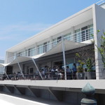 Marine＆Farm　SAJIMA - 海側から見た店舗全景