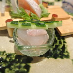 日本料理 潤花 - お造り　ヒラメ