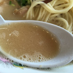 長崎楼 - 2016年7月初旬 スープのアップ。茶色みが少し濃いめでした。美味しかった。