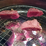 肉料理 大森 - 炭を使ったロースター