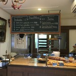 BONNET D'ANE - 店内