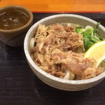 麺処 綿谷 - 牛肉ぶっかけ（ハーフ）330円_2016年7月
