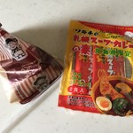 Kinoko Oukoku - ソラチのスープカレーの素270円、別海コーヒー牛乳130円です。