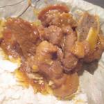 ネパール民族料理 アーガン - カシ・コ・マス（骨付きマトンカレー？）