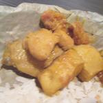 ネパール民族料理 アーガン - ククラ・コ・マス（骨付きチキンカレー？）