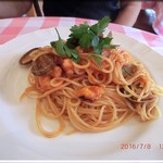 イタリア料理 ミロ - スパゲティー　海賊風　　アサリ・タコ・海老　トマトソース
