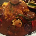 アリンコ モウ ダッシュ - 週替わりランチの夏野菜カレーオムライス