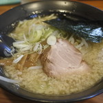 川出拉麺店 - ラーメン