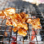 ろばたやき山ろく - 地鶏タレ焼き