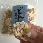 朋友館のパン屋さん - どん菓子(みそごま味)210円…食べやすいように「おこし」みたいになってます