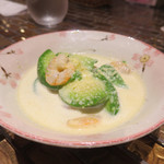 桜ん - 白おでん：海老とアボカドのクリームおでん（480円）