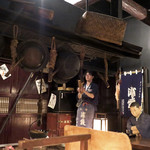 伊達藩長屋酒場 - 仙台四郎の横で・・