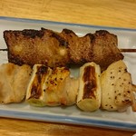 ネギまとレバーの塩各80円