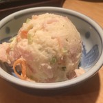 じゅじゅハウス - 付き出しのポテサラ２００円