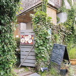 プレジール・ドゥ・ルフ - 入口もひっそり