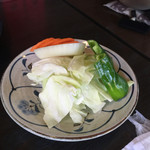 Yakiniku Horumon Kadoya - サービスの野菜盛り