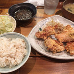 しずる - 鶏唐揚定食830円