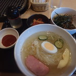 焼肉バル 三水苑 - 冷麺ミニビビンバセット