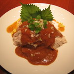 鴻臚 博多大丸店 - 蒸し鶏の細切り胡麻ソース♪