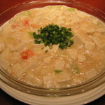 鴻臚 博多大丸店 - 蟹肉と干し貝柱入り豆腐の塩味煮込み