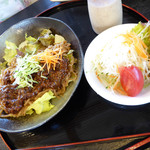 てんこもり農作物直売所 - 黒麺（黒にんにく麺）＝黒いジャージャー麺