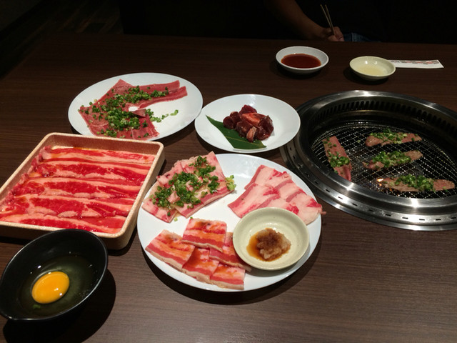 閉店 おんまくカルビ 今治本店 伊予富田 焼肉 食べログ