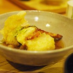 Chuuoushokudousambou - 胡麻豆腐湯葉巻揚げ