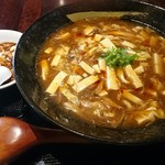 麺飯坊　無双 - ランチの酸辣湯麺、おまけの麻婆豆腐付き