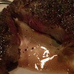 d.k Steakhouse - 焼き加減はミディアムレアで。