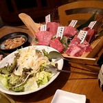 焼肉市場めぐろや - 