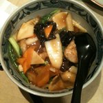 豚珍館 - 中華丼