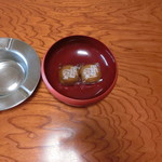 おおるり山荘 - ウエルカム饅頭