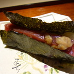 富小路 やま岸 - 鮪にこのわたを合わせて