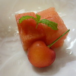 祇園 川上 - さくらんぼと西瓜　甘くてジューシー♪