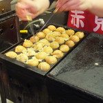 Dotonbori Akaoni Yokocho Ten - お見事なピックさばき