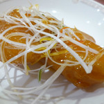 赤坂 四川飯店 - 白身魚の甘酢炒め